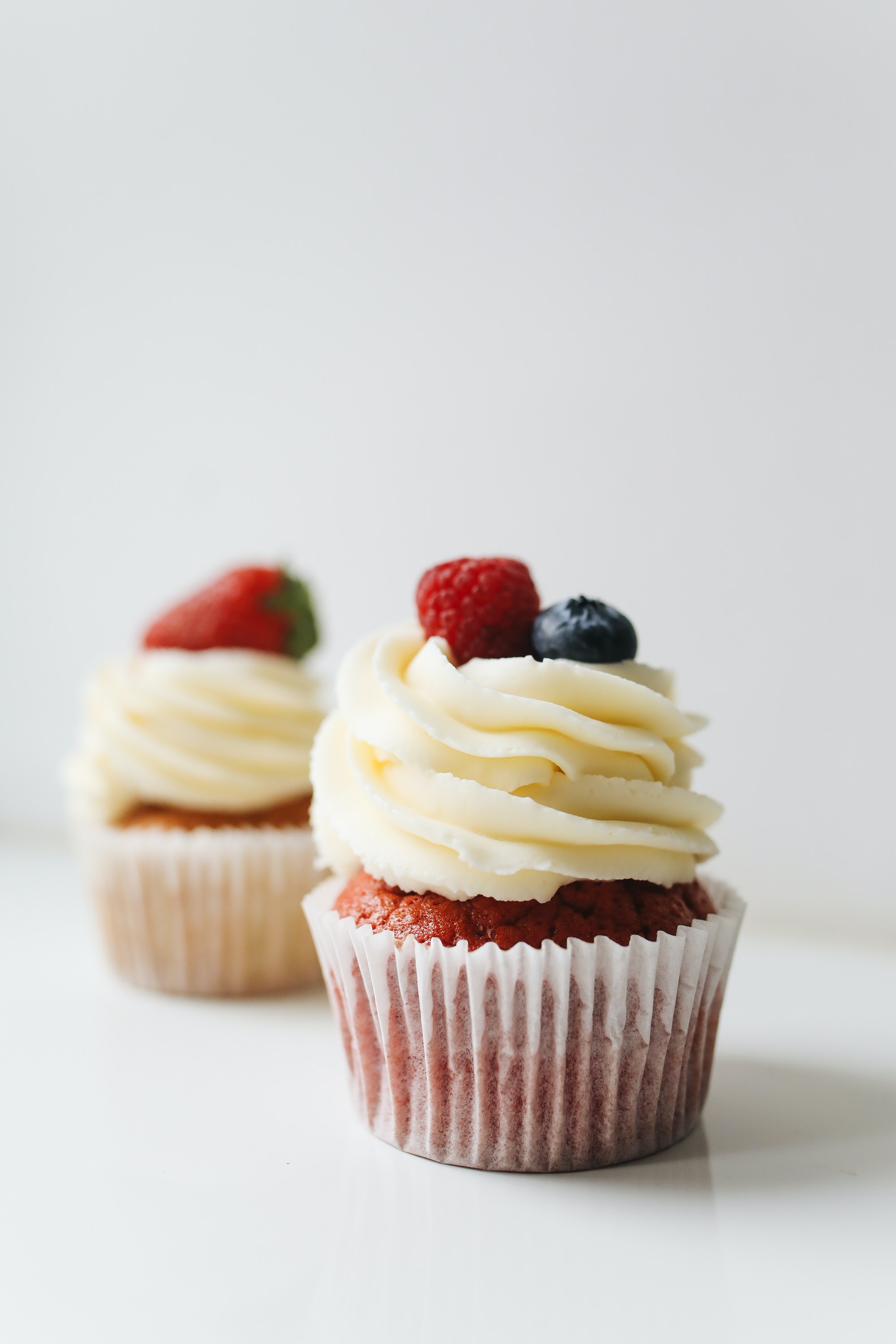 Fresh cupcakes in Chefsmartr paper cups